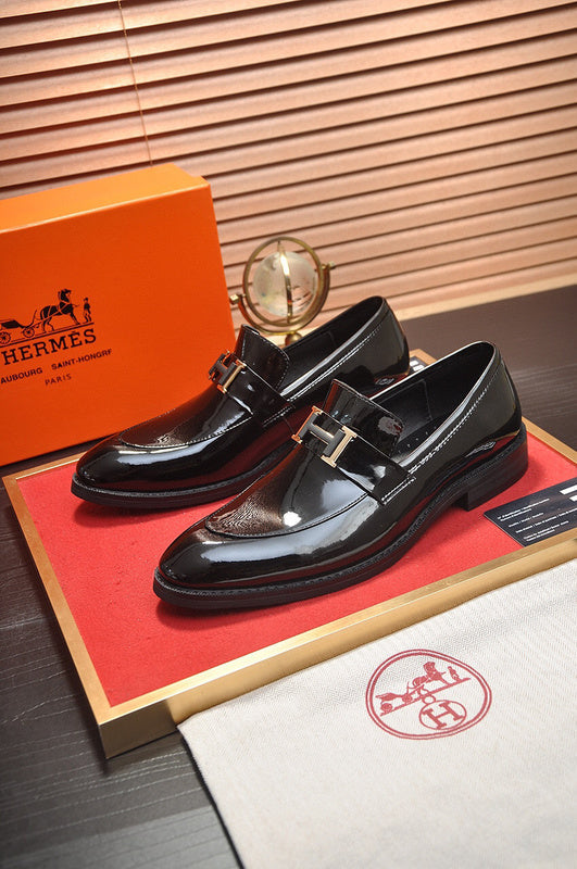 Hermès Camel Low-Top Sneakers - Back View