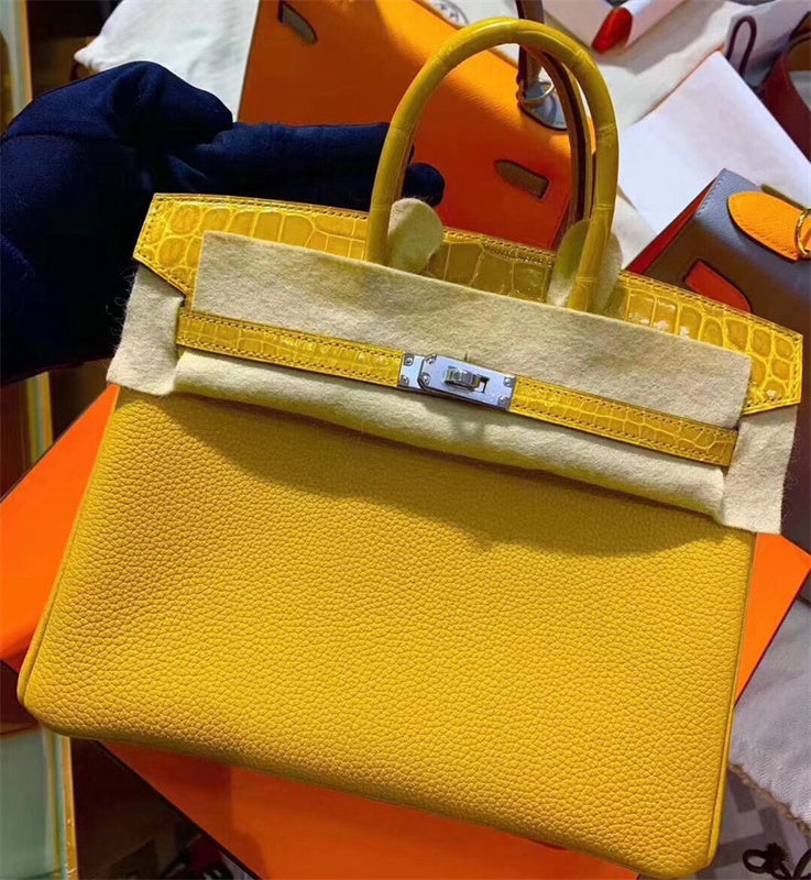  signature handbag detail view showing craftsmanship