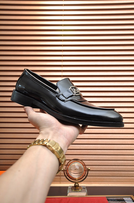 Hermes shoes Style 070 - back heel detail