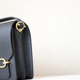  crossbody bag interior and compartment view 9