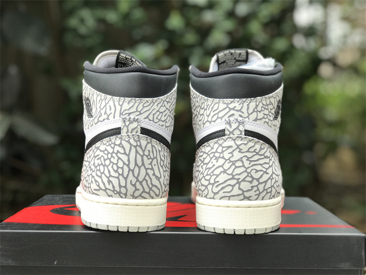 Nike clean off-white luxury sneakers view 5 padded collar comfort