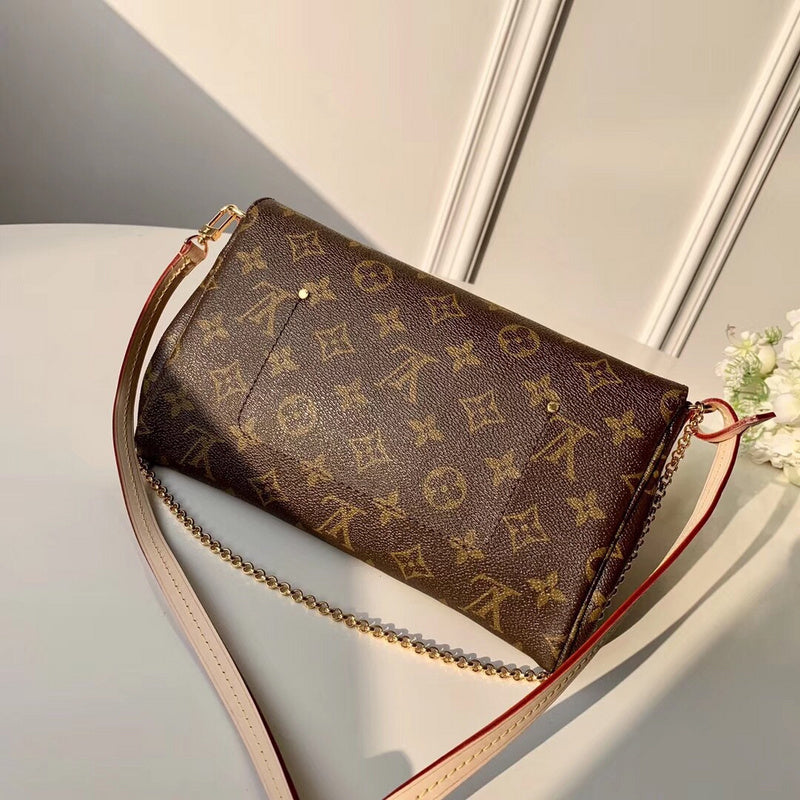 Side profile of structured refined women's handbag – women's luxury handbag