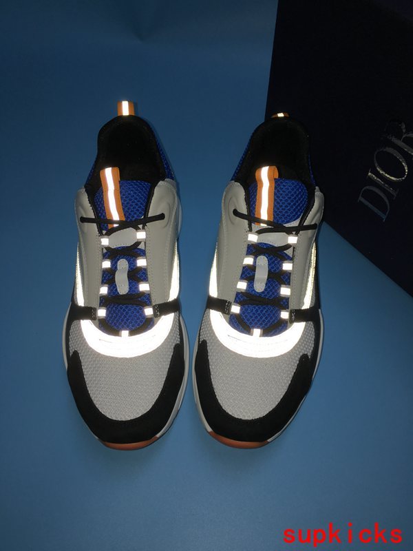 Dior Tan Ankle Boots - Toe Detail View