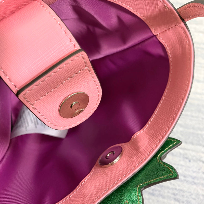 Close-up detail of modern sleek women's handbag – women's everyday handbag