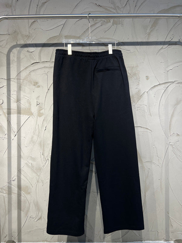 Full silhouette view of Balenciaga luxury piece style No.054