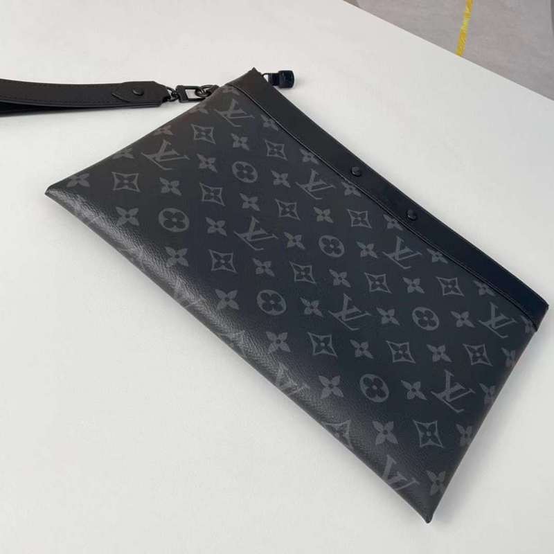 Styled lifestyle shot of signature structured women's handbag – women's premium purse