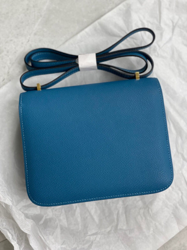 Interior view of modernist premium bag
