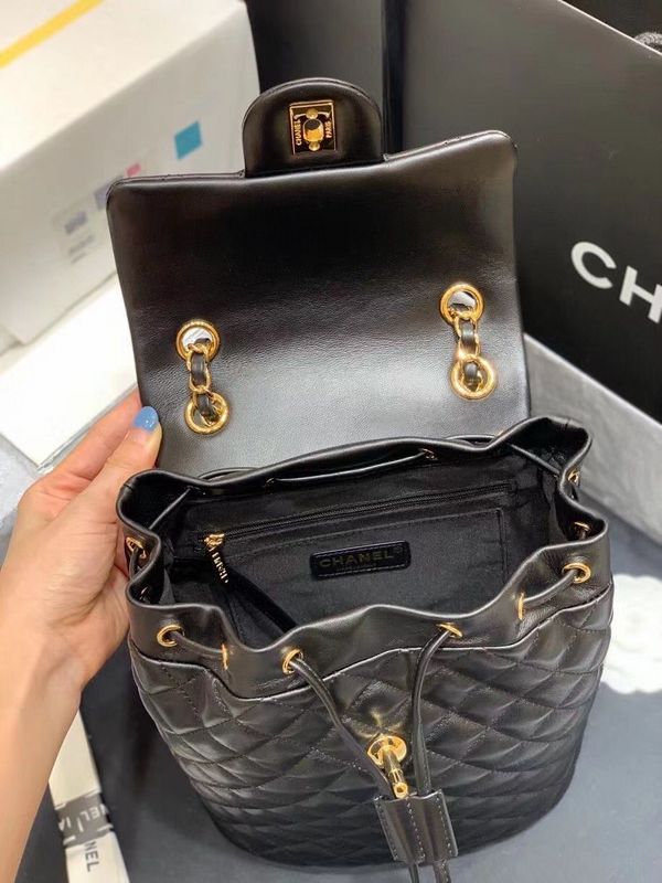 Zivas Charm Streamlined Design Designer Handbag (Considered Detail & Form) – Lifestyle Shot