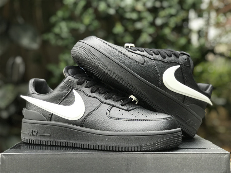 Nike fresh white-and-black luxury sneakers view 11 signature lace-up style