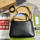Side profile of everyday-luxe classic women's handbag – women's premium purse