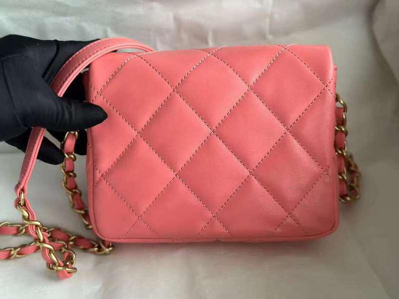 Zivas Charm Modern Minimalist Look Luxury Handbag (Thoughtfully Structured Design) – Styled Look