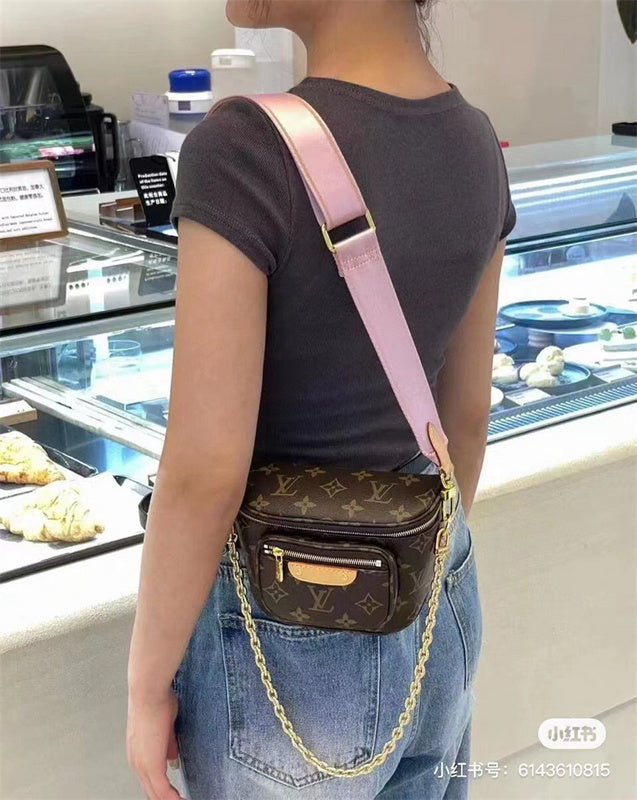  Tailored crossbody bag carried on shoulder