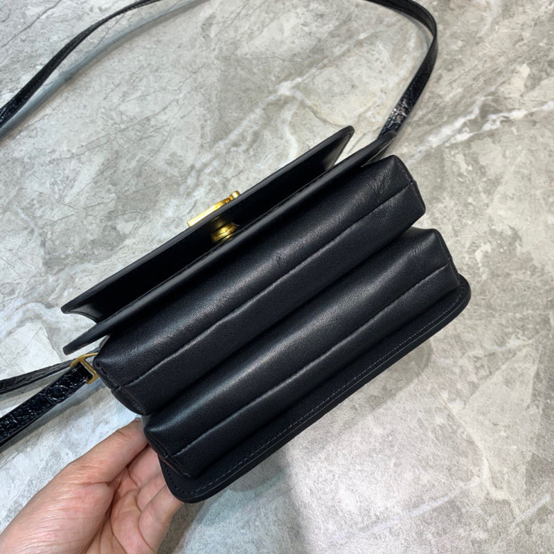 Timeless Faux Leather Handbag - Sleek Minimalist Lines | Women's Fashion Handbag #717 - hardware and detail close-up (image 5) of designer-inspired handbag