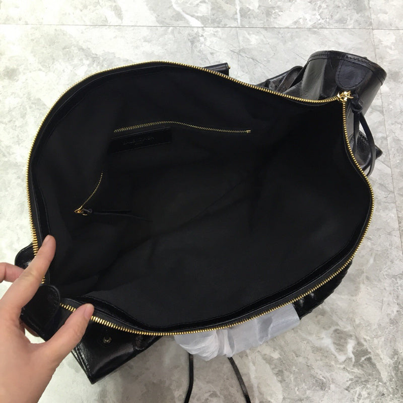 Classic Faux Leather Handbag - Everyday Elegance | Women's Everyday Carry Handbag #977 - alternate angle view (image 8) of designer-inspired handbag