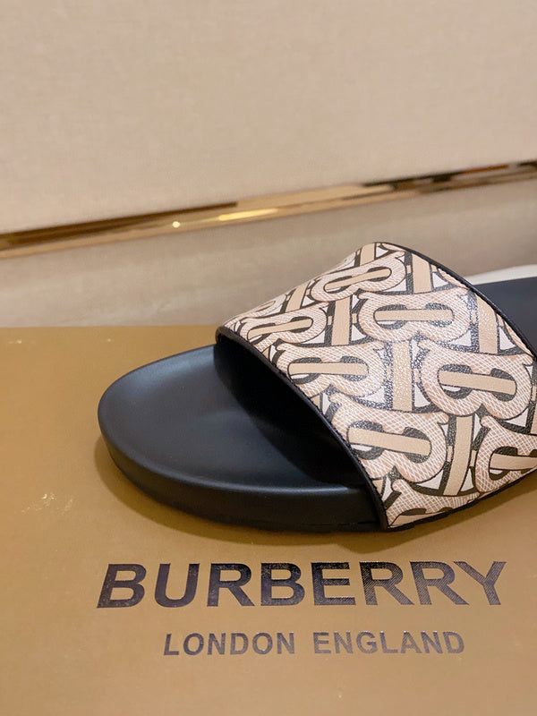 Burberry shoes Style 002 - packaging and accessories