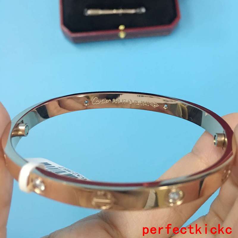 Full view of Cartier unisex jewelry piece
