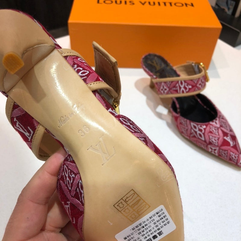 Louis Vuitton Black Bow-Detail Flats - Side Profile View