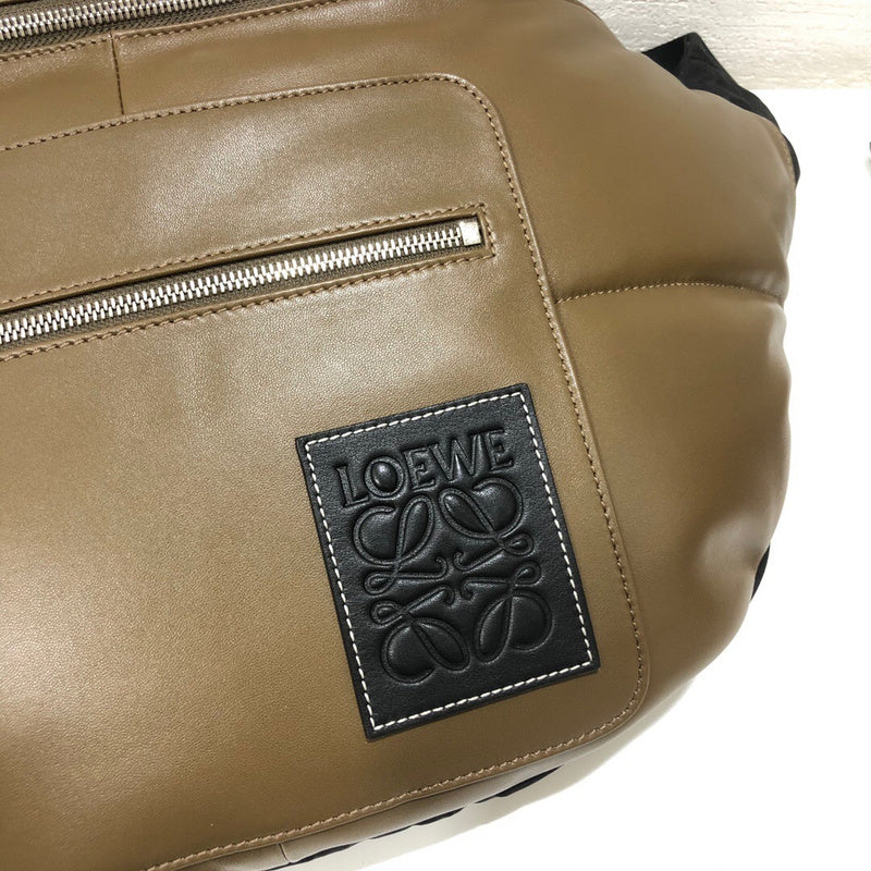 Ziva's Charm handbag – back view (35cm*28cm*17cm)