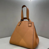 Ziva's Charm handbag – product shot (20cm*18cm*20cm)