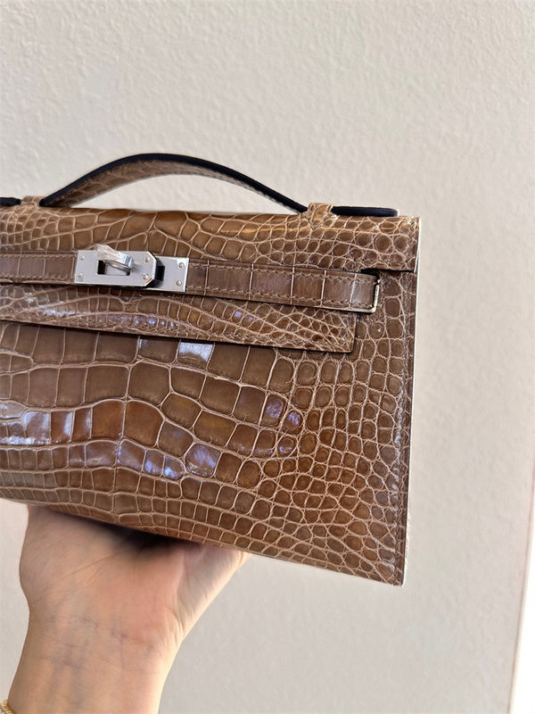  elegant tote bag styled with outfit