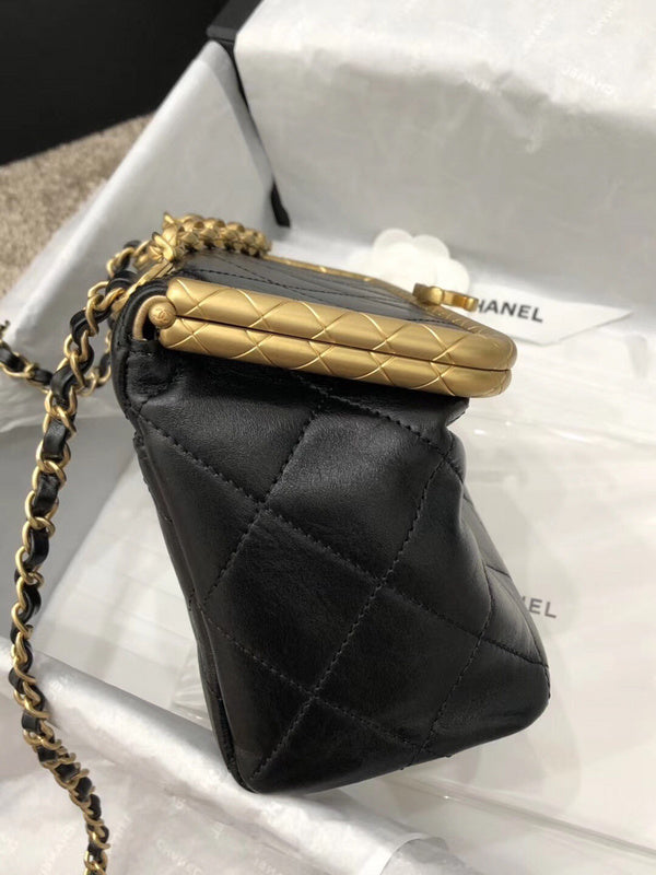  versatile purse view 10