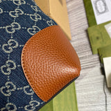 Styled lifestyle shot of statement everyday-luxe women's handbag – women's premium purse