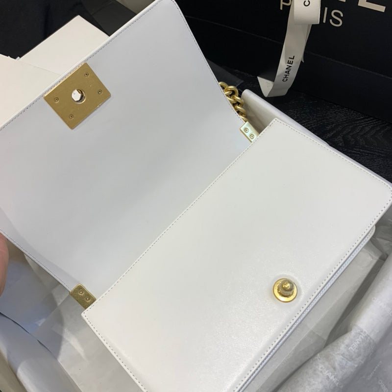  handbag, mid everyday style, image 9
