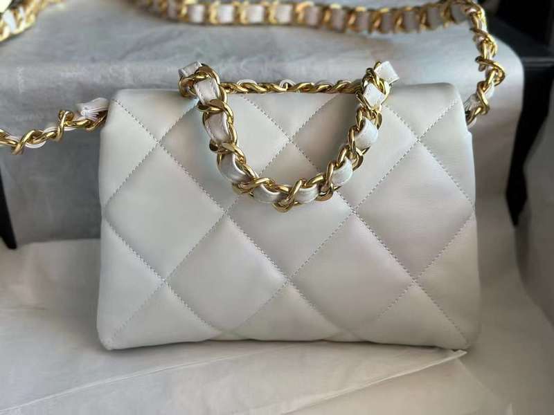 Zivas Charm Classic Sensibility Everyday Handbag (Versatile Style Statement) – Interior View
