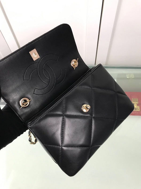  mid purse view 10