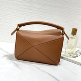 Ziva's Charm handbag – product shot (18cm*11cm*7cm)