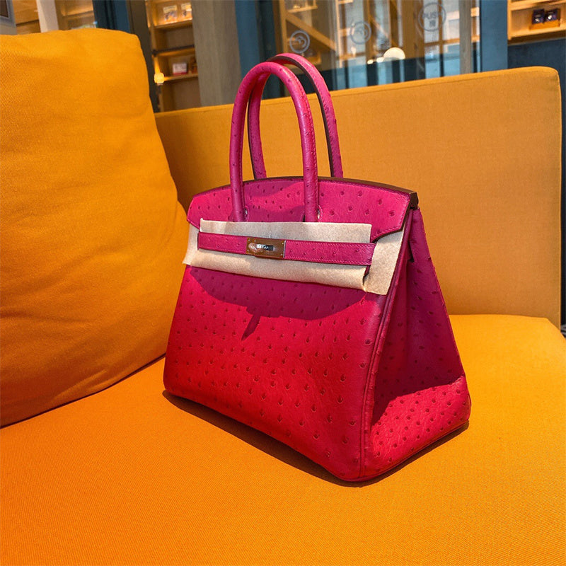  crossbody bag interior and compartment view 9