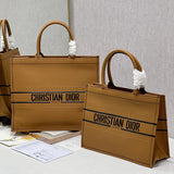 Styled lifestyle shot of everyday-luxe signature women's handbag – women's premium purse