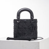 Side profile of classic everyday-luxe women's handbag – women's premium purse