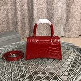 Styled lifestyle shot of statement everyday-luxe women's handbag – women's everyday handbag