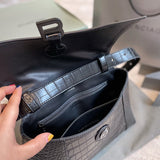 Ziva's Charm handbag – back view (one versatile size)