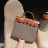  Graceful everyday bag front view