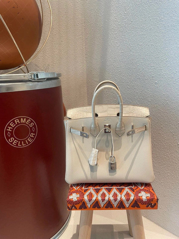 Close-up detail of fluid bag design
