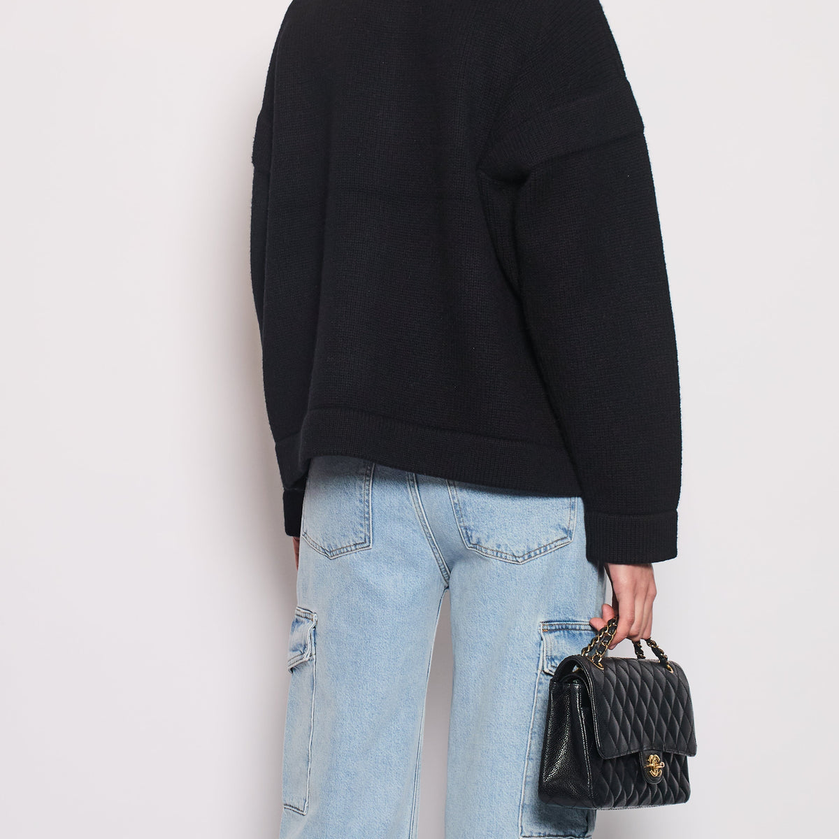 Chanel Sweaters? Chanel 22B Black Cashmere Knit Long Sleeve igan with Gold Charm Buttons Size FR 38 (UK 10) RRP ¬£4350 Luxury Designer Knit Sweater