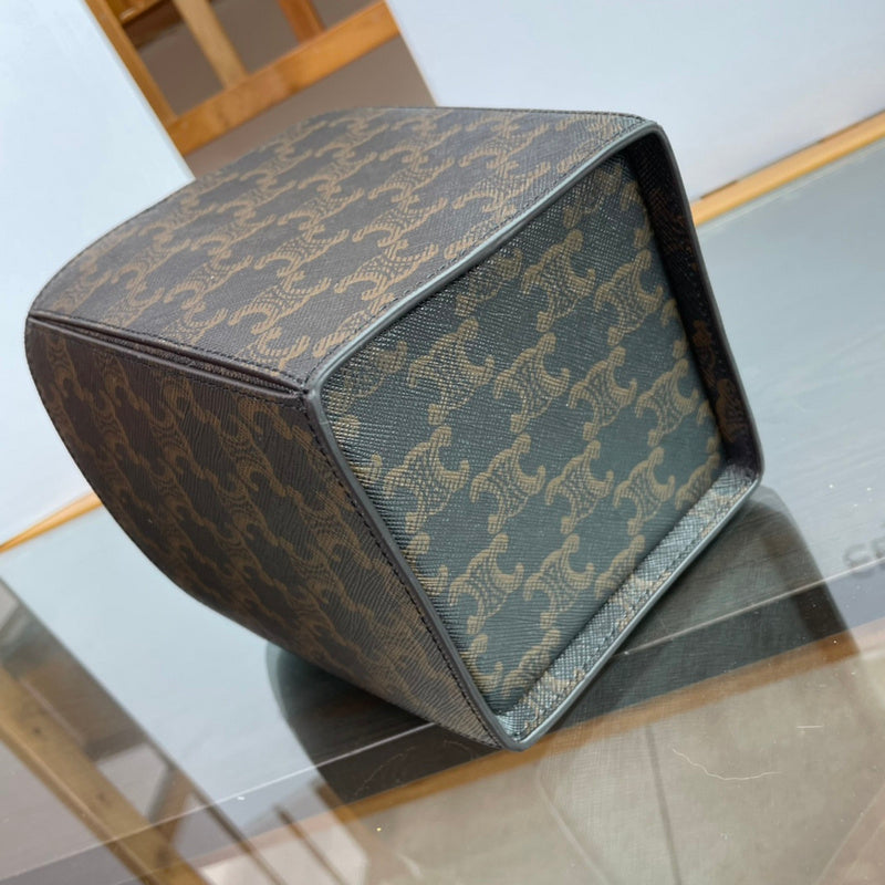 Front view of elevated signature women's handbag – women's luxury accessory
