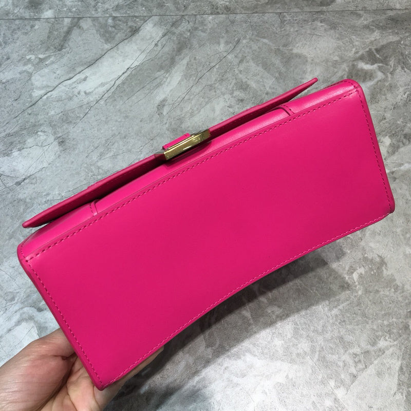 Classic Faux Leather Handbag - Refined Silhouette | Women's Everyday Carry Handbag #859 - hardware and detail close-up (image 5) of designer-inspired handbag