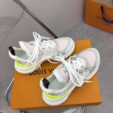 Louis Vuitton shoes Style 332 - full pair display