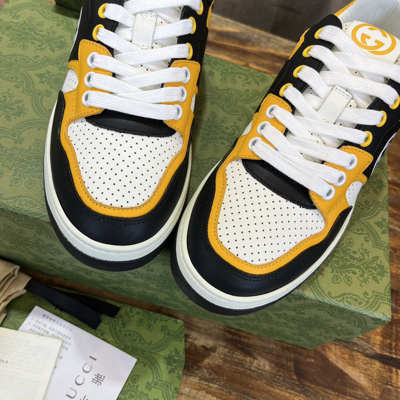 Gucci classic monochrome luxury sneakers view 5 retro runner design