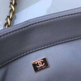  spacious purse view 8