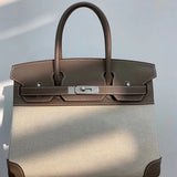 Sleek handbag styled for everyday wear