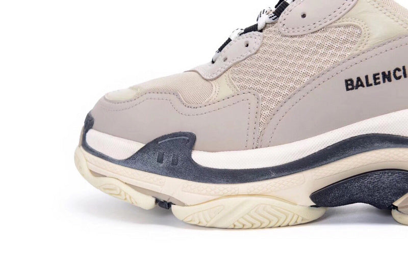 Balenciaga shoes Style 397 - angled studio shot