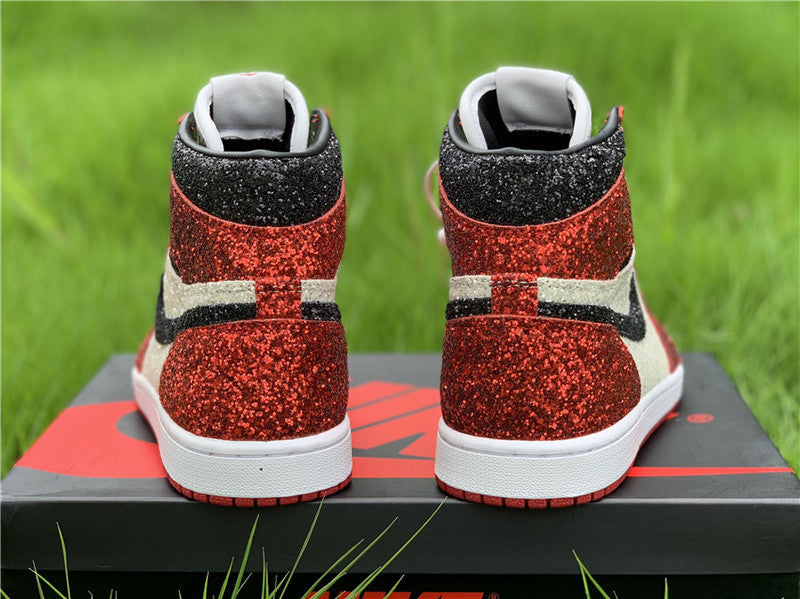 Nike Men's & Women's Premium Athletic Sneakers — Style 127 interior view