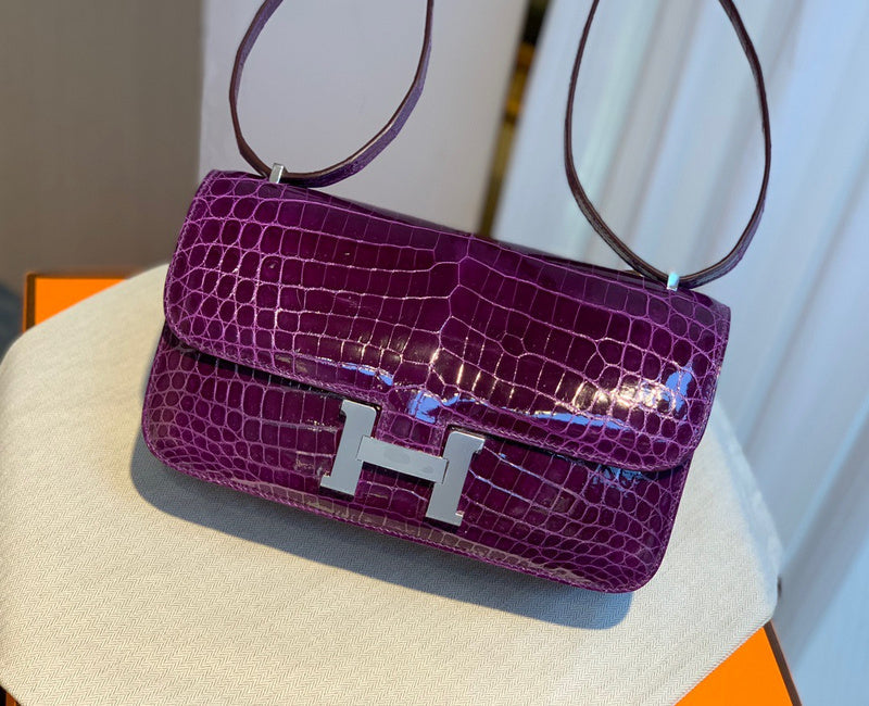 Side view of refined structured handbag