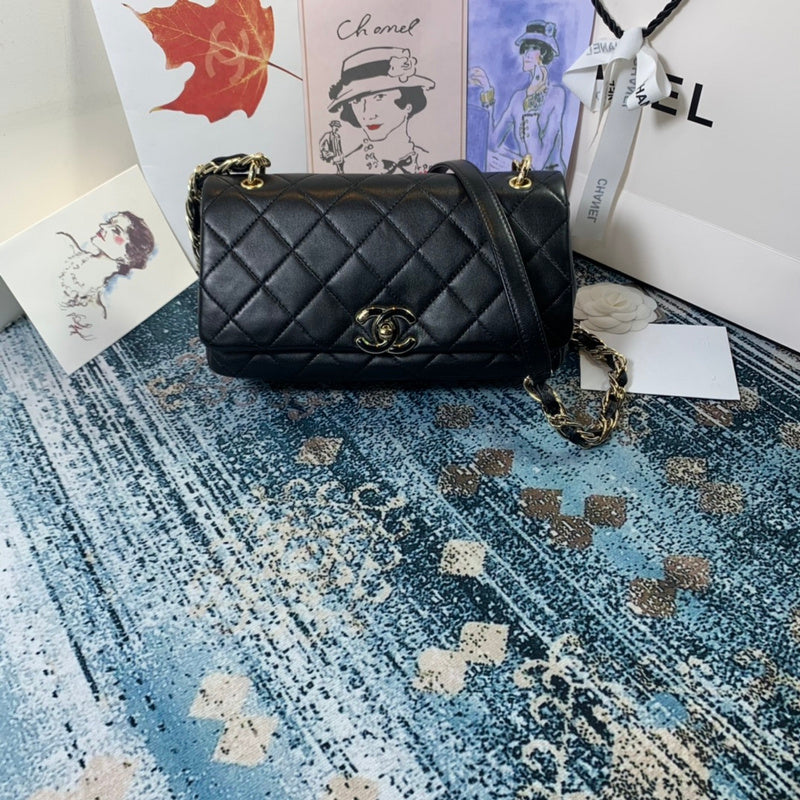  mid purse view 8