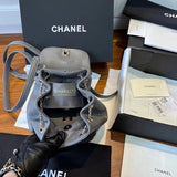  handbag, compact everyday style, image 9