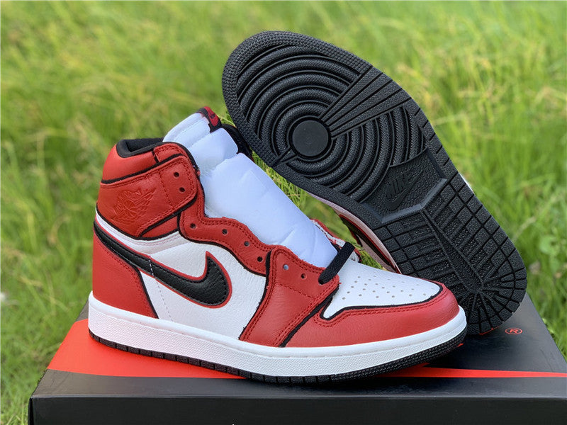 Nike Men's & Women's Luxury Lifestyle Trainers — Style 123 detail view